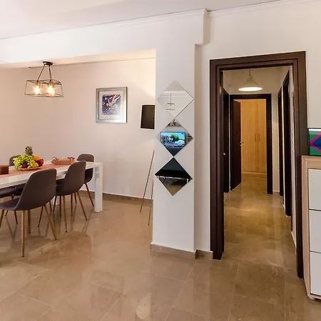 Taurus Apartmán Atény